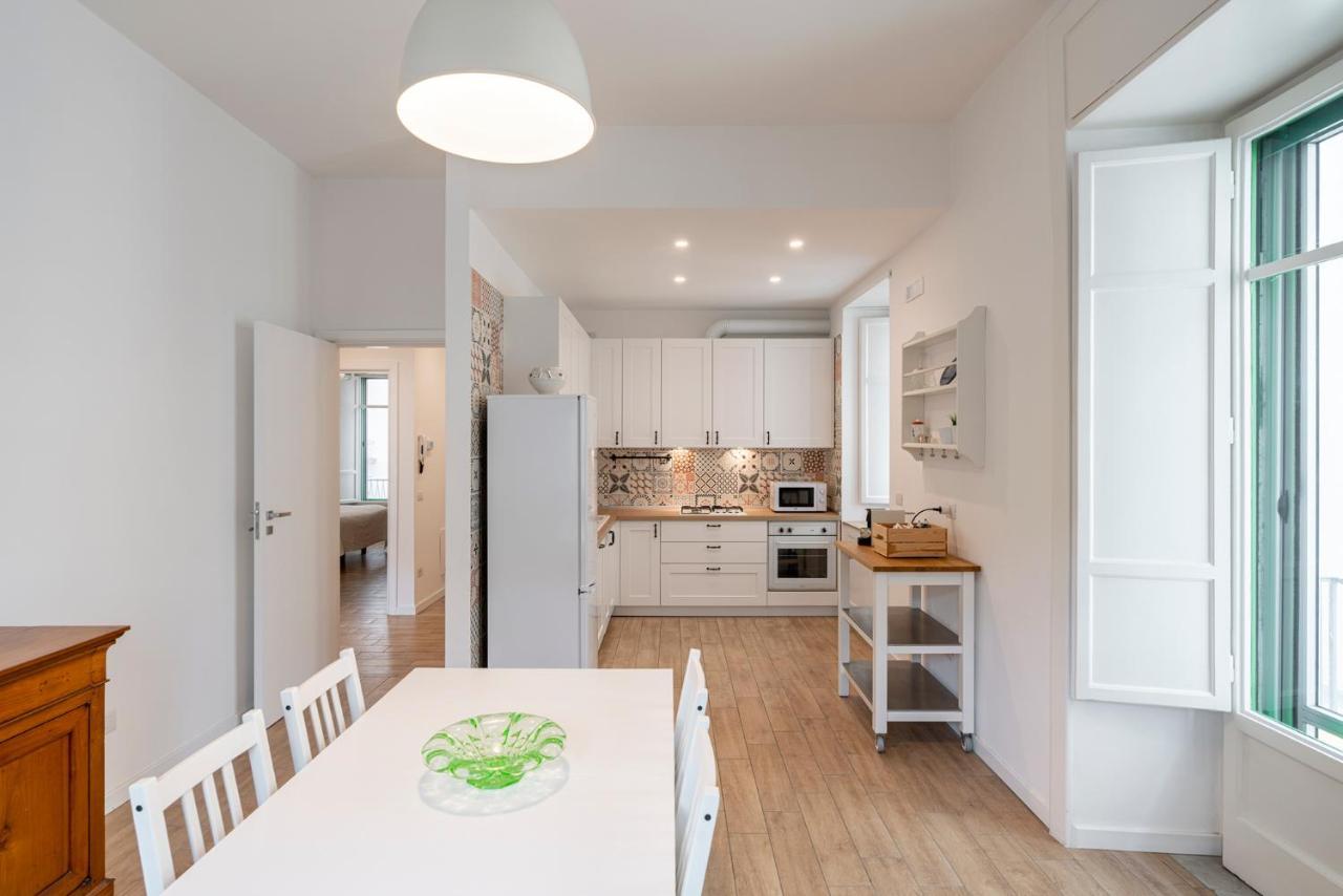Apartmán Starhost - Casa Guglielmo Salerno Exteriér fotografie