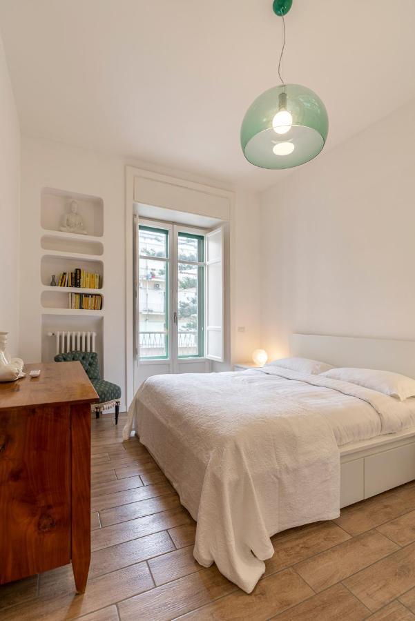 Apartmán Starhost - Casa Guglielmo Salerno Exteriér fotografie
