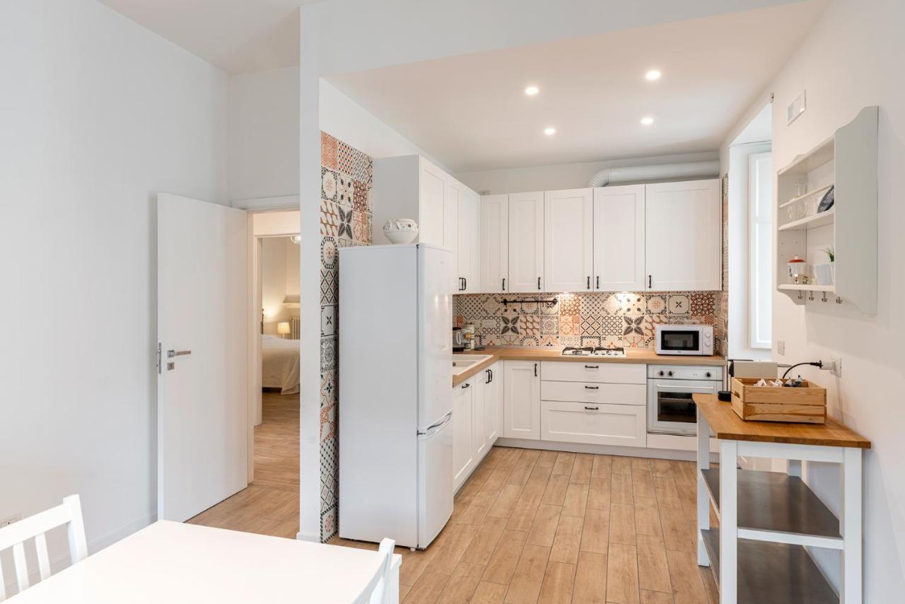 Apartmán Starhost - Casa Guglielmo Salerno Exteriér fotografie