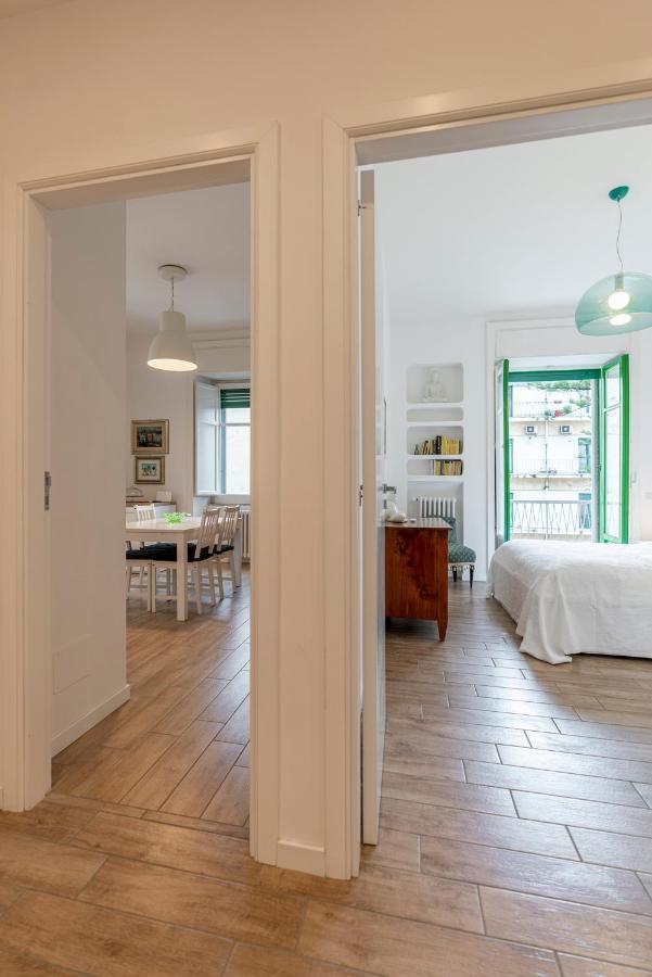Apartmán Starhost - Casa Guglielmo Salerno Exteriér fotografie